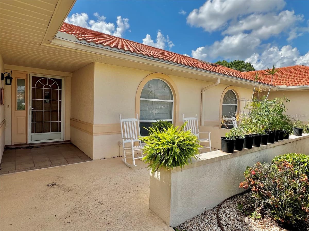 3805 CATALINA DRIVE — photo 2 of 44