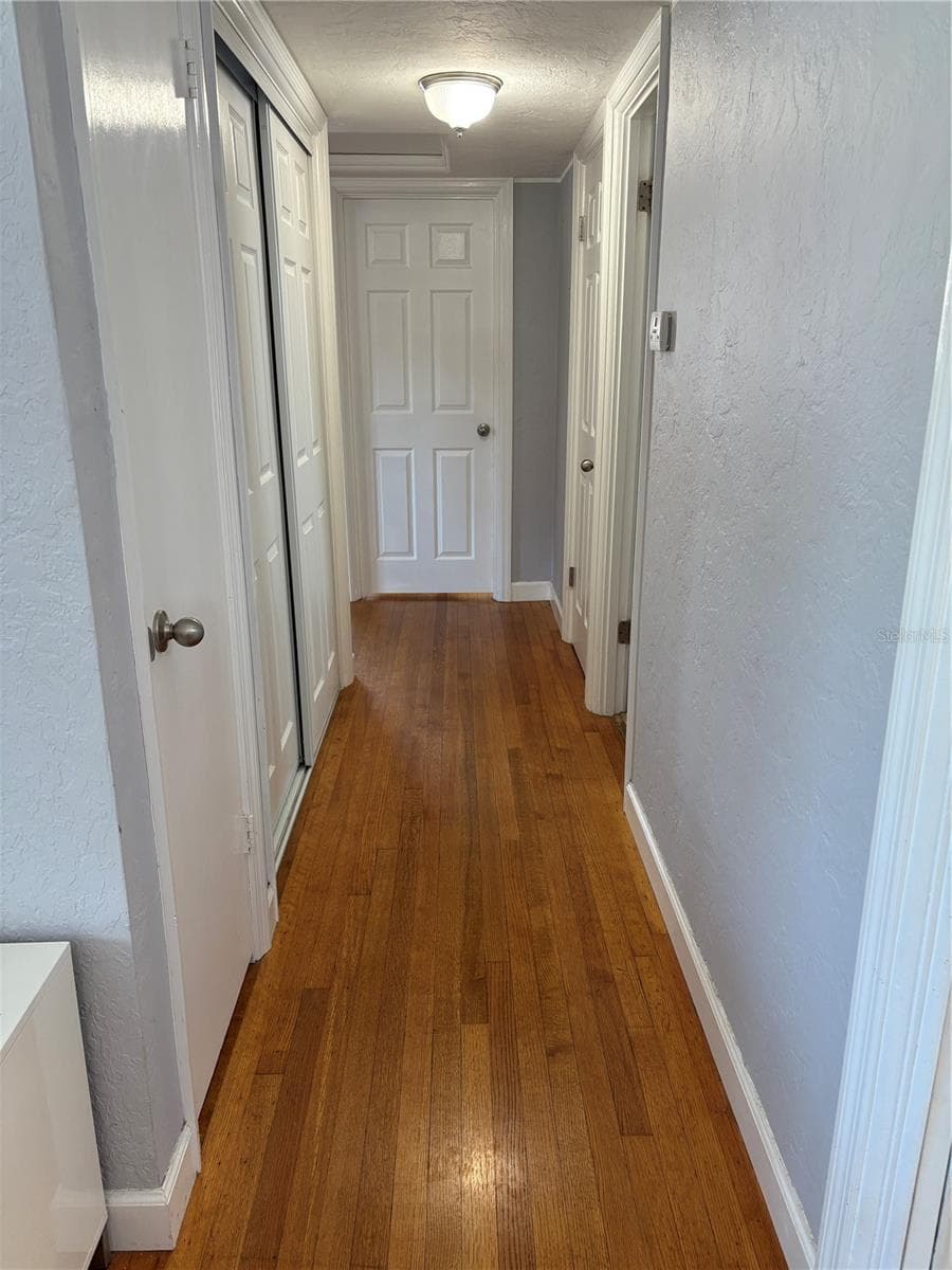 6221 13TH AVENUE — photo 12 of 34