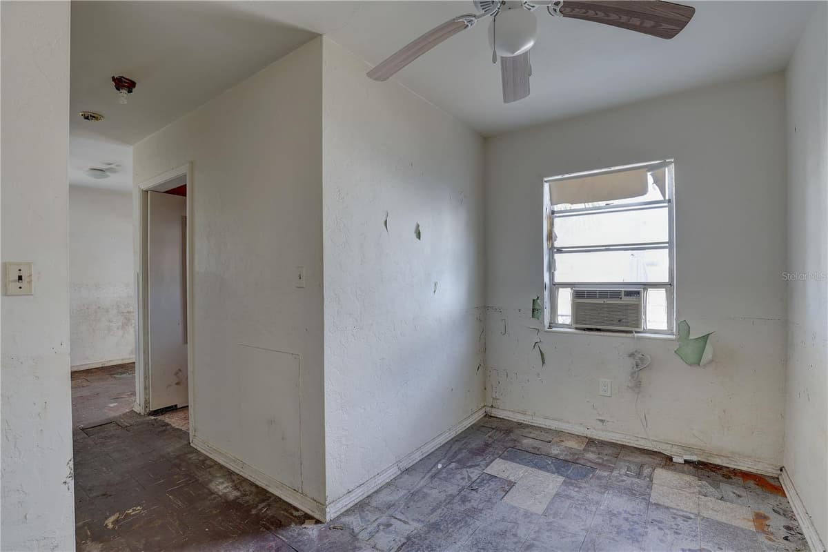 440 BAYSHORE DRIVE — photo 29 of 45