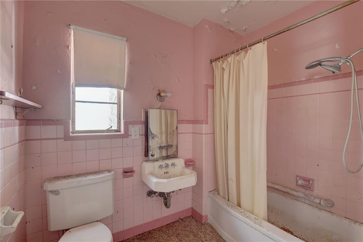 440 BAYSHORE DRIVE — photo 27 of 45