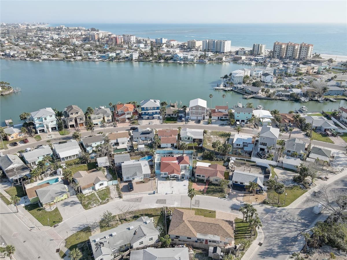 440 BAYSHORE DRIVE — photo 41 of 45