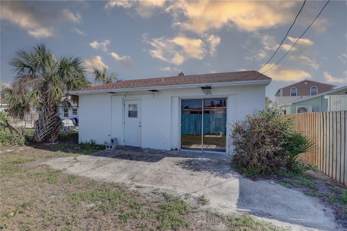 440 BAYSHORE DRIVE — photo 31 of 45