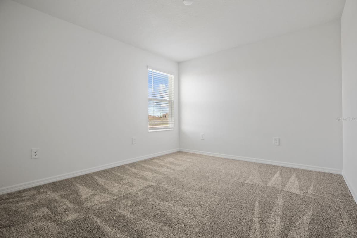 367 ESTATES COURT — photo 8 of 15