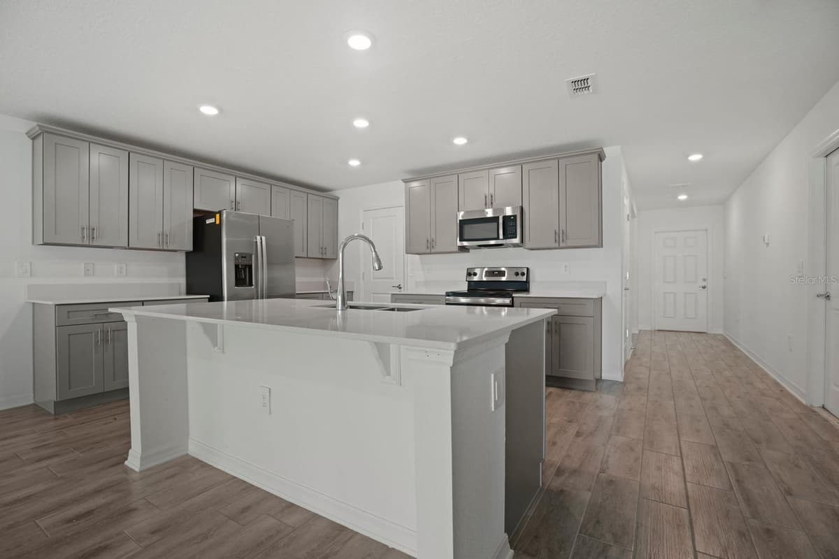 367 ESTATES COURT — photo 5 of 15