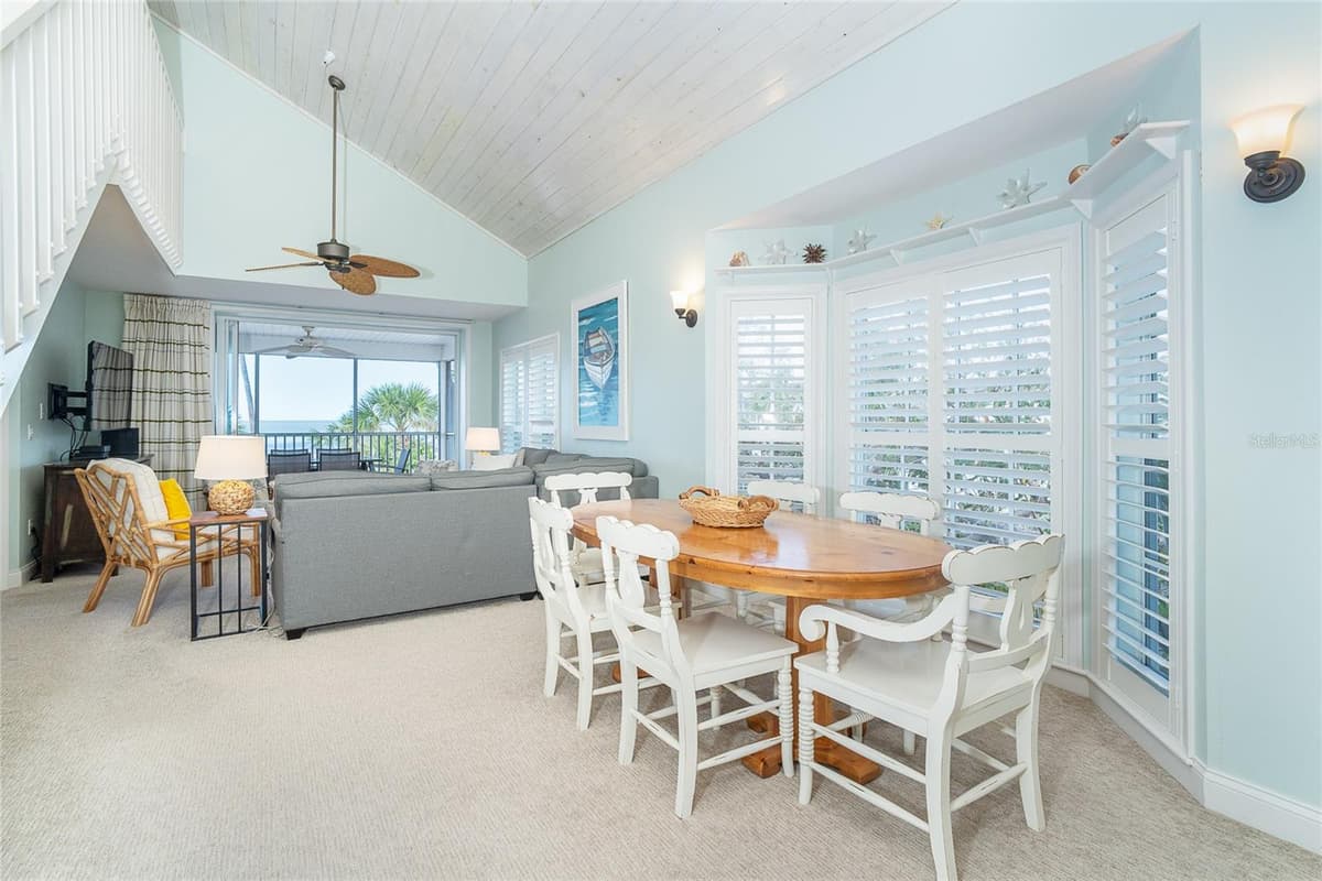 7536 PALM ISLAND DRIVE — photo 8 of 38