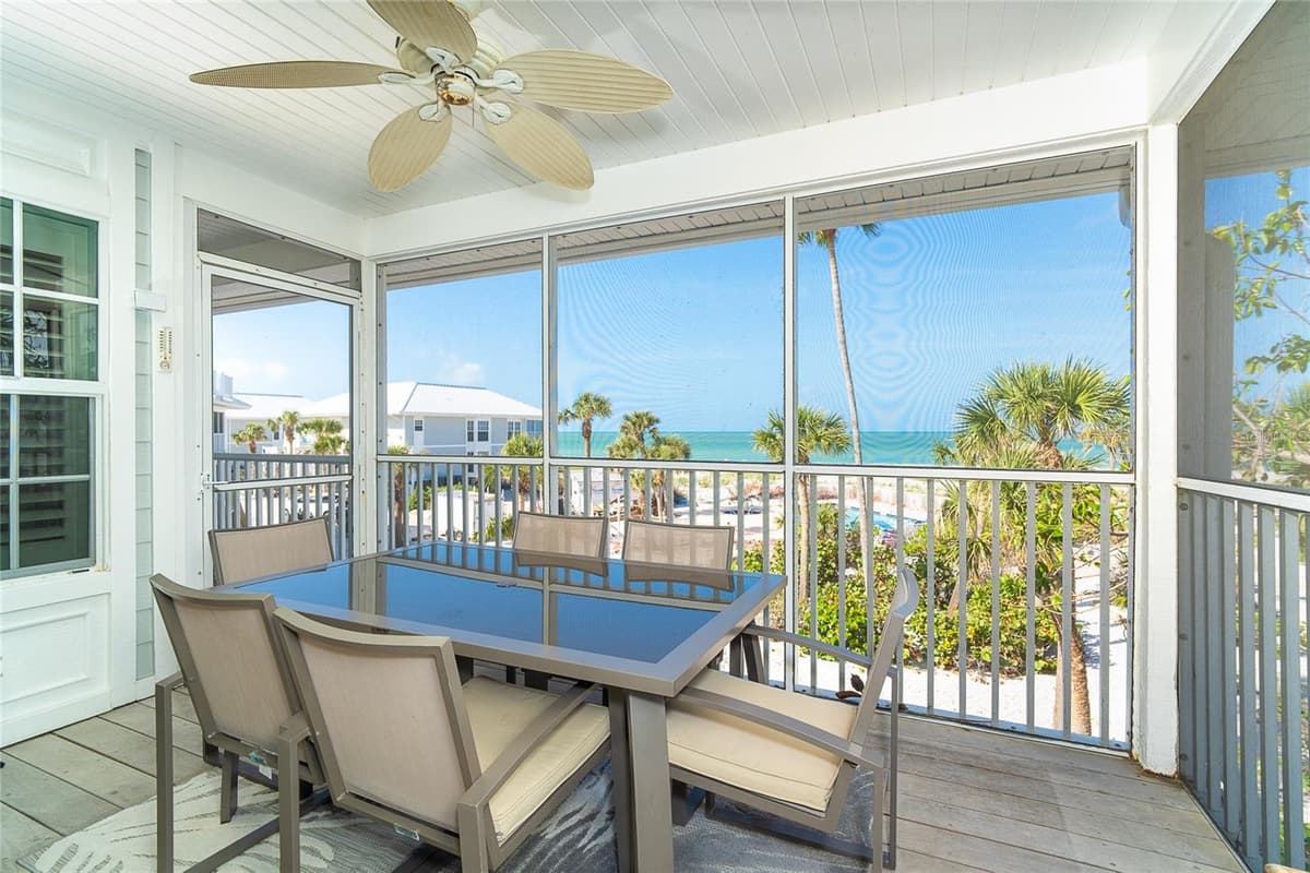 7536 PALM ISLAND DRIVE — photo 16 of 38
