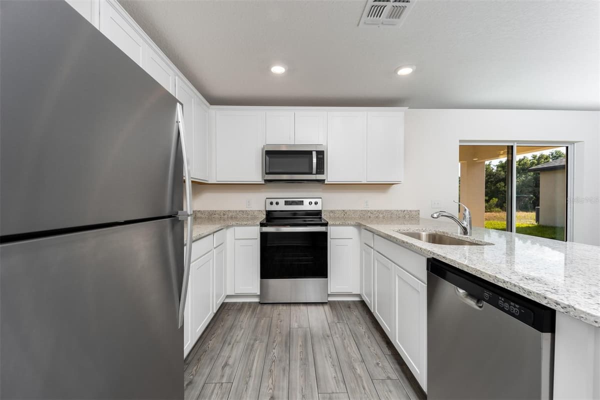 3208 SEVILLE STREET — photo 3 of 14