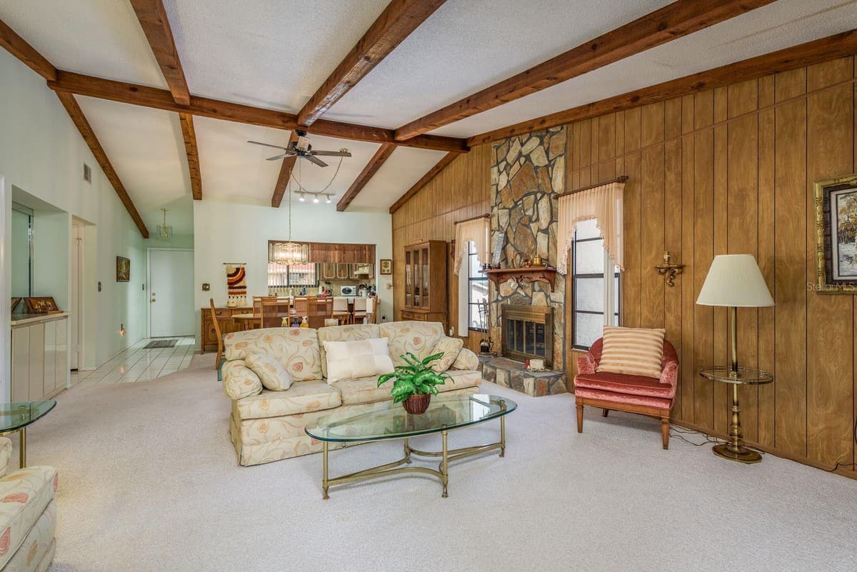 9910 EAGLES POINT CIRCLE — photo 9 of 25