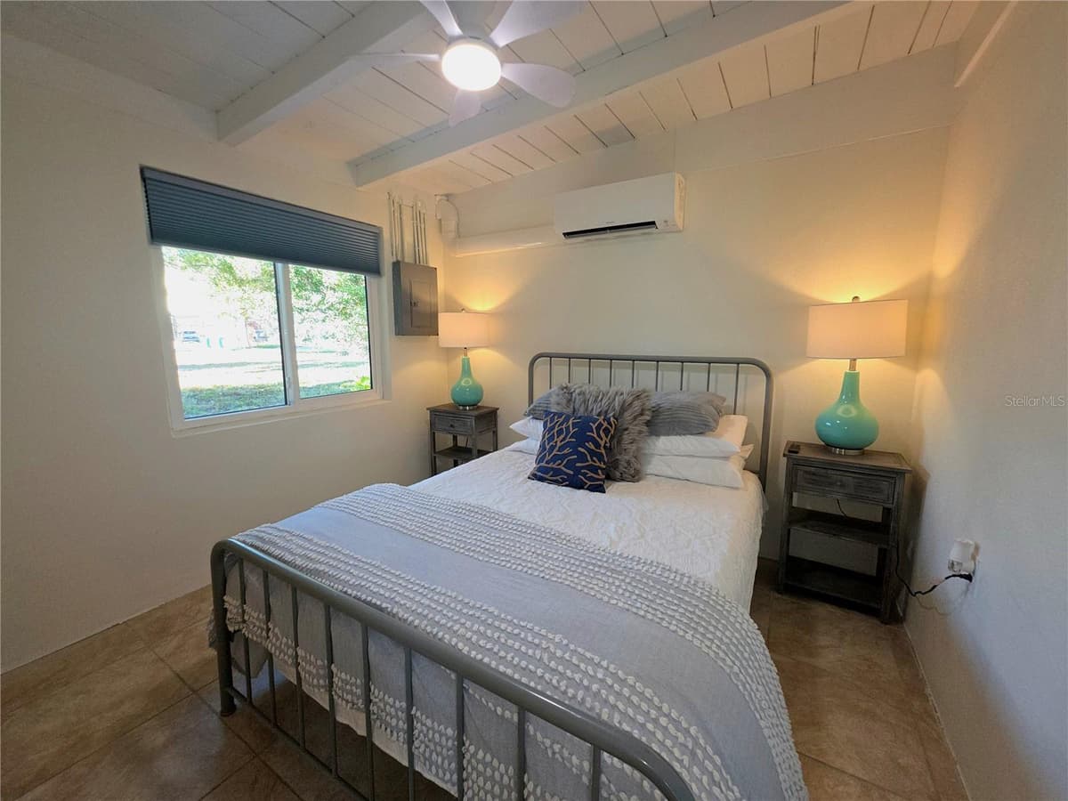 1270 GULF BOULEVARD — photo 14 of 20