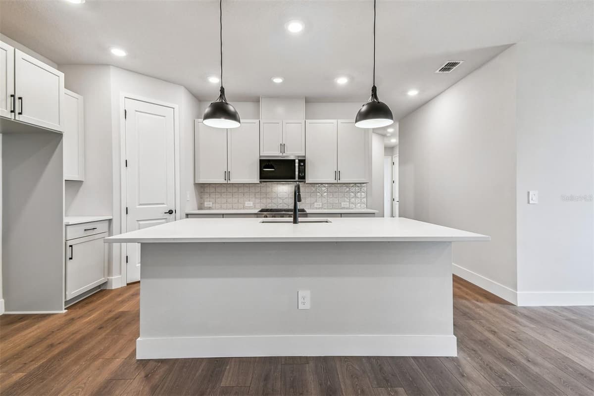 2836 MARRAKESH LANE — photo 5 of 35