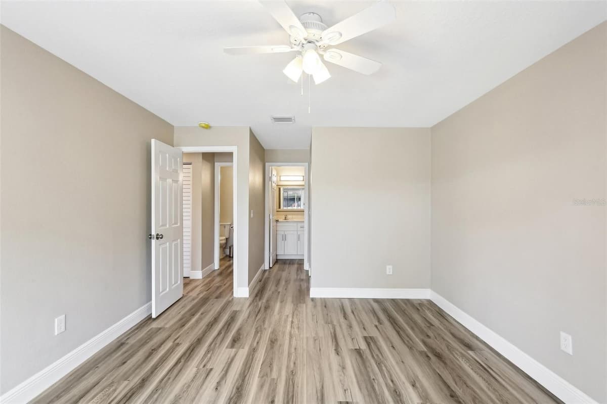 1203 16TH CIRCLE — photo 12 of 35