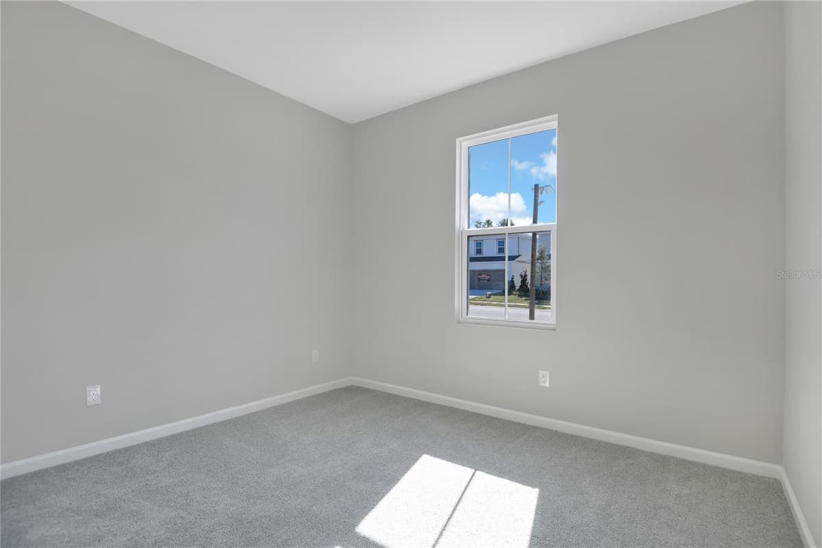 1737 CARNELIAN STREET — photo 4 of 22