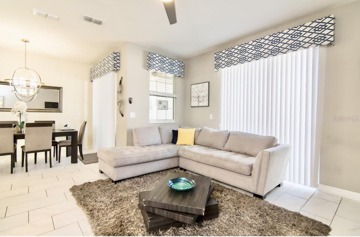 4888 ROMEO CIRCLE — photo 4 of 44