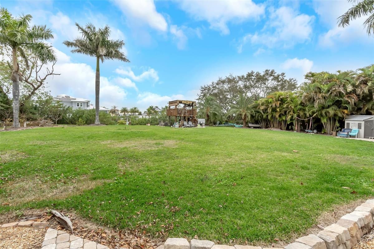 424 ISLAND CAY WAY — photo 27 of 96