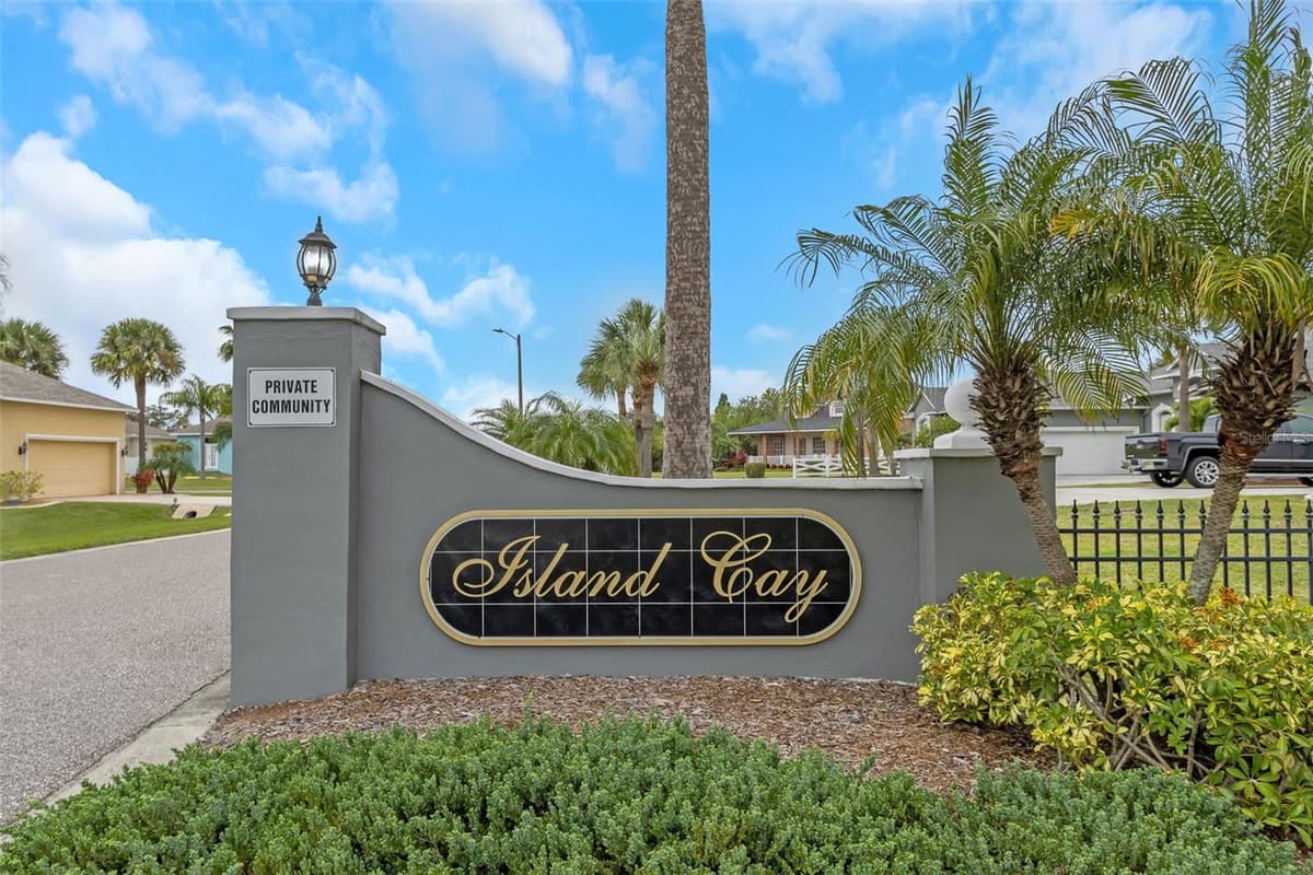 424 ISLAND CAY WAY — photo 66 of 96