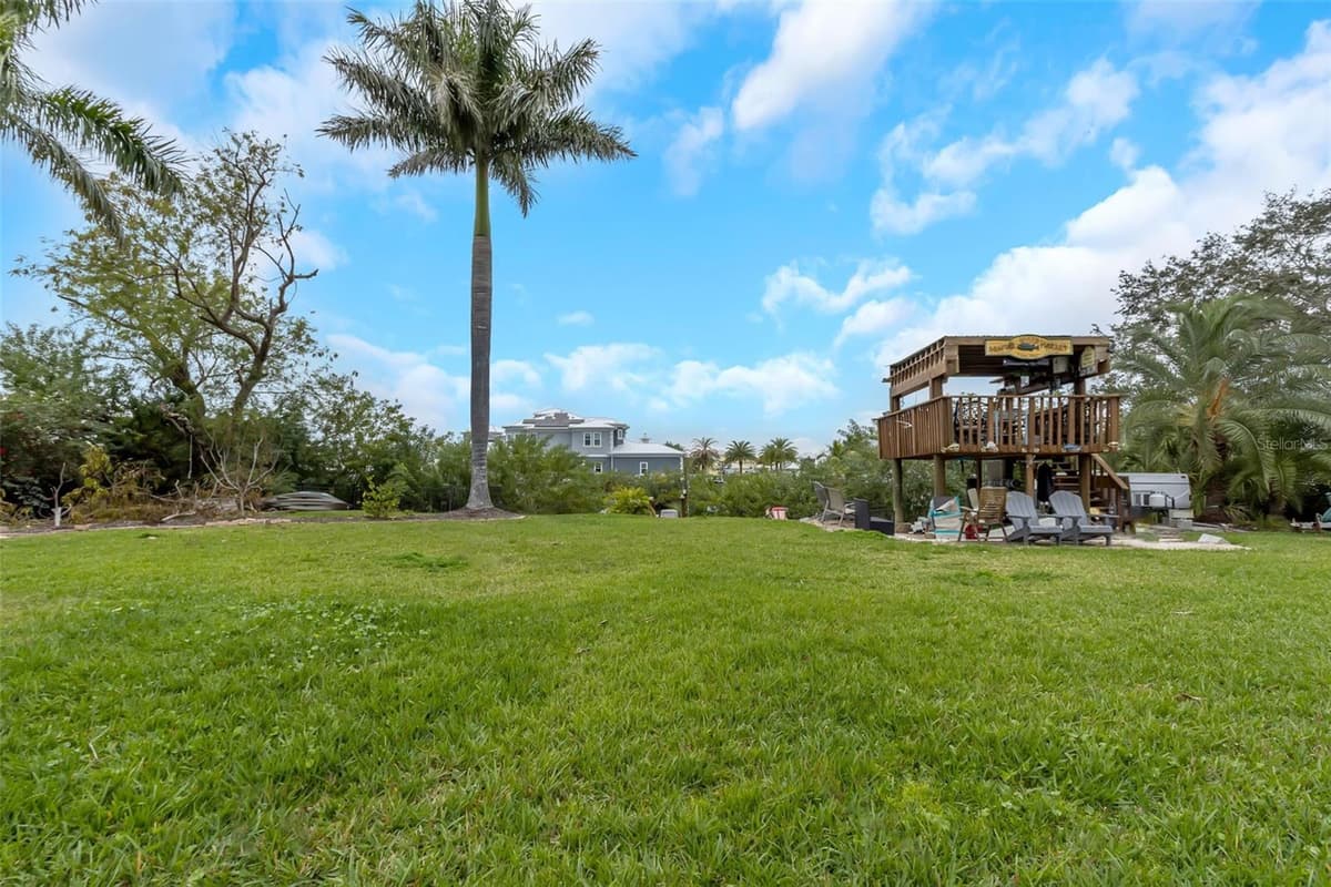 424 ISLAND CAY WAY — photo 29 of 96