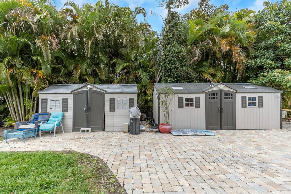 424 ISLAND CAY WAY — photo 35 of 96