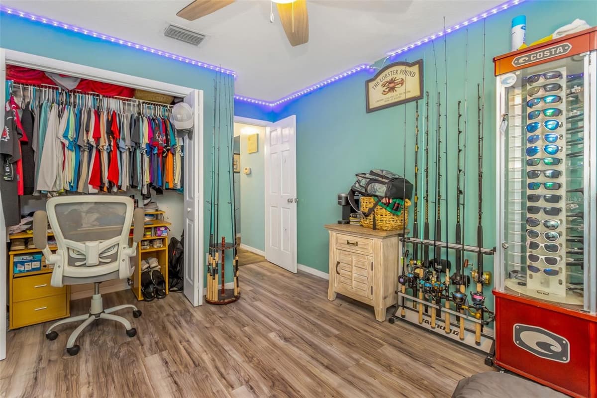 424 ISLAND CAY WAY — photo 46 of 96