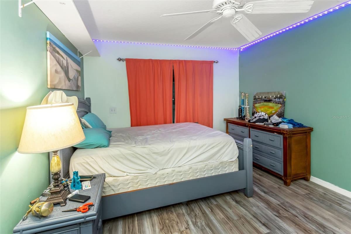 424 ISLAND CAY WAY — photo 50 of 96