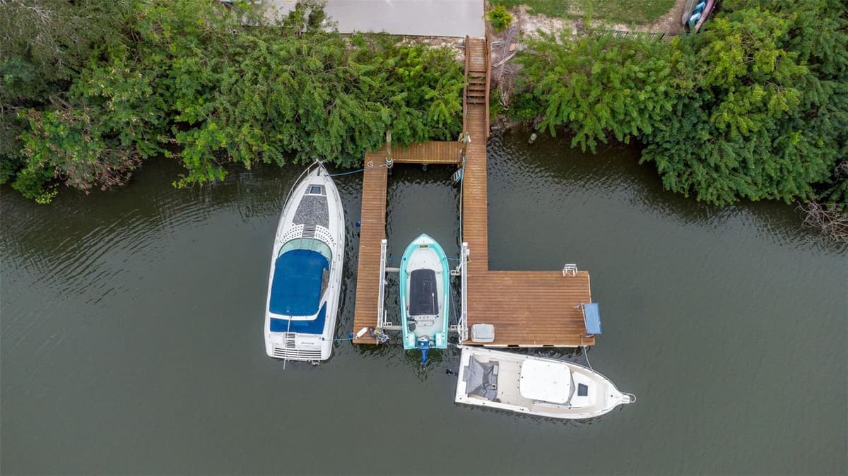 424 ISLAND CAY WAY — photo 95 of 96