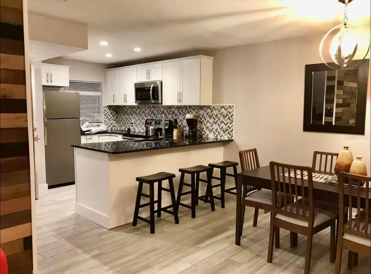 1122 SPACEPORT CT — photo 3 of 15