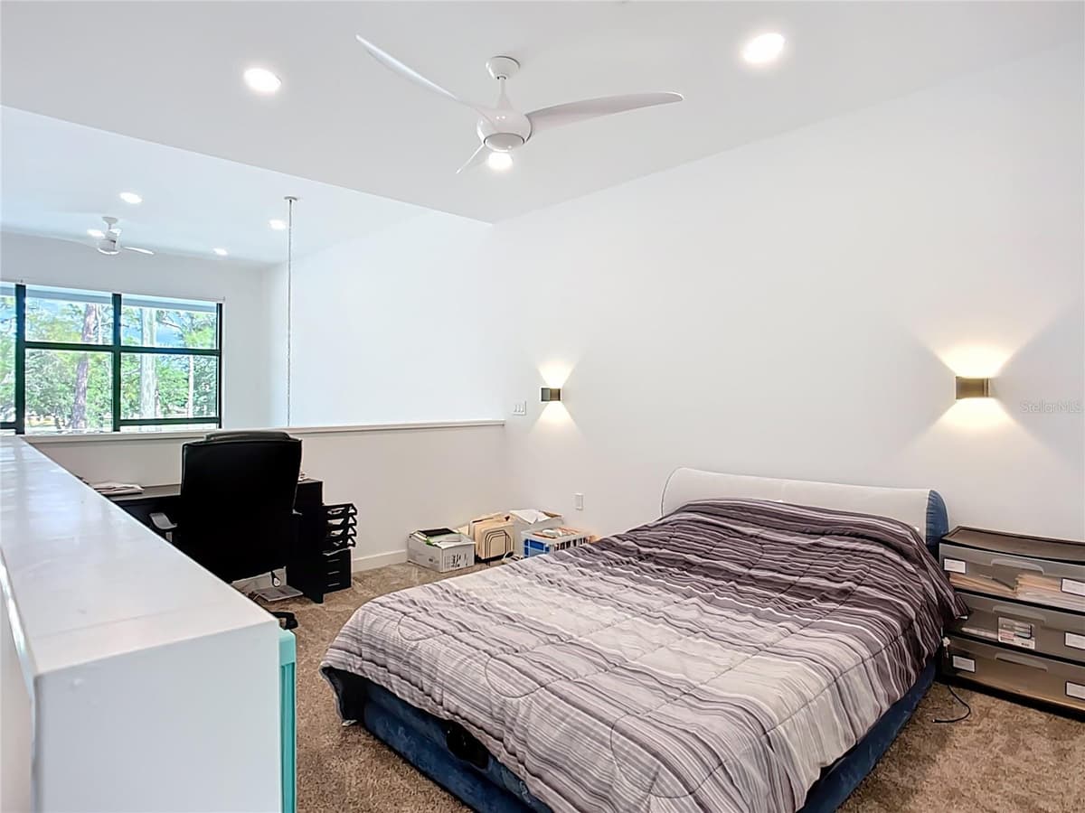 941 OSPREY AVENUE — photo 33 of 53