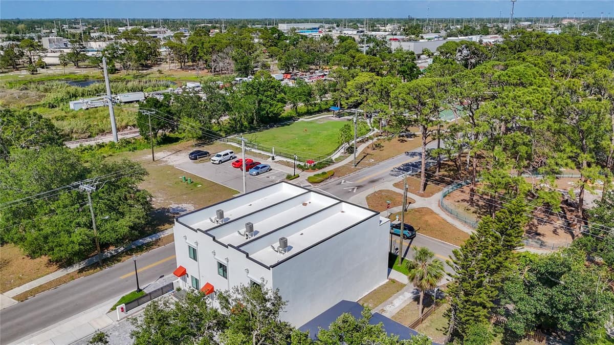 941 OSPREY AVENUE — photo 49 of 53