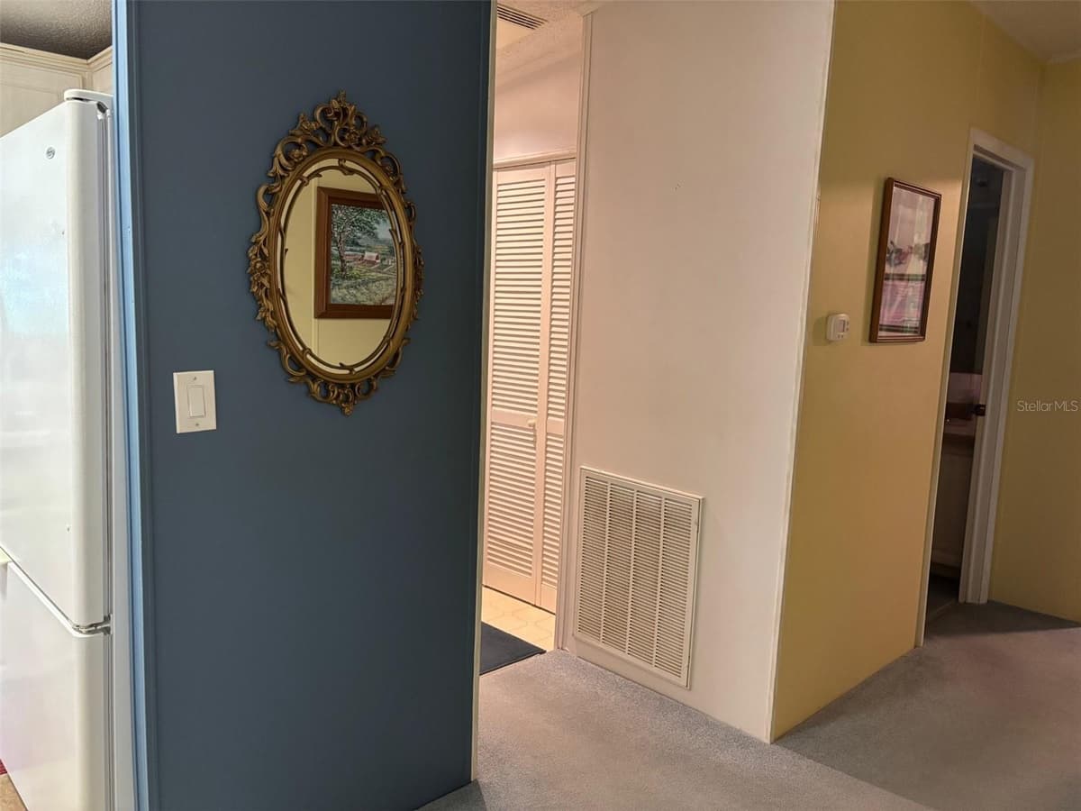 6107 GRAND OAKS DRIVE — photo 17 of 70