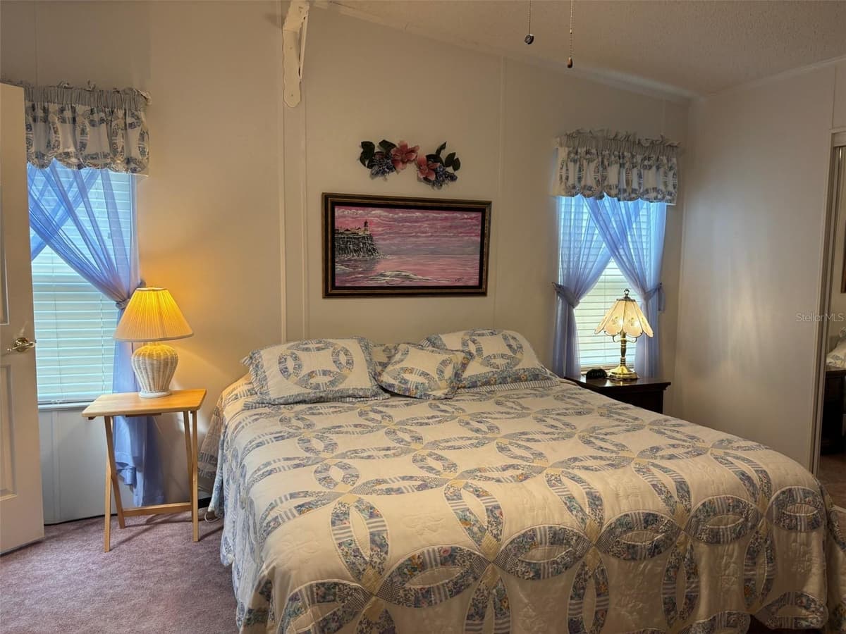 6107 GRAND OAKS DRIVE — photo 21 of 70