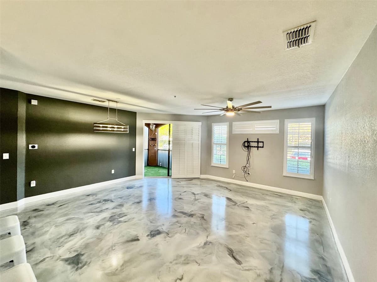 8325 38TH STREET CIRCLE — photo 5 of 26