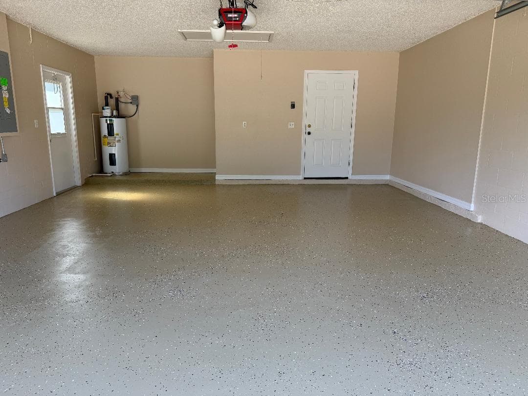 3355 ABELINE ROAD — photo 3 of 59