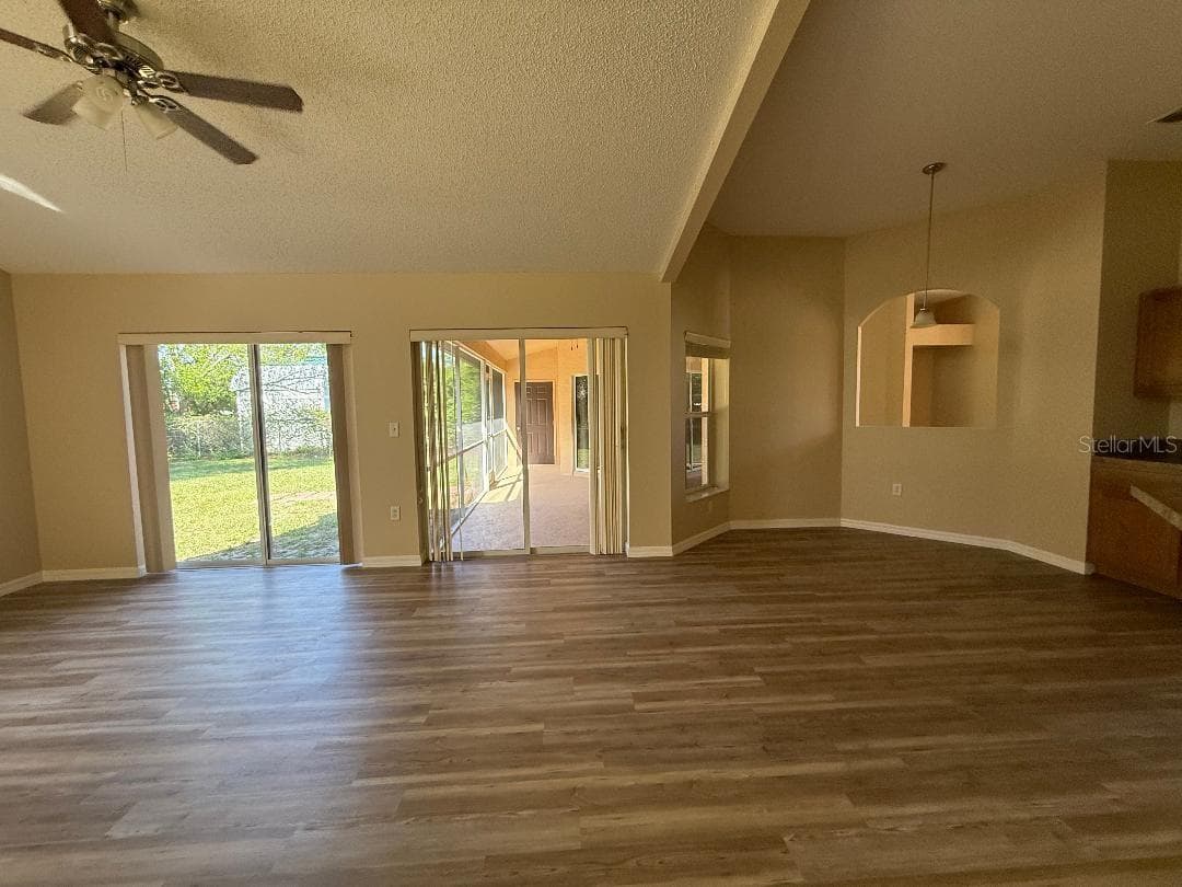3355 ABELINE ROAD — photo 54 of 59
