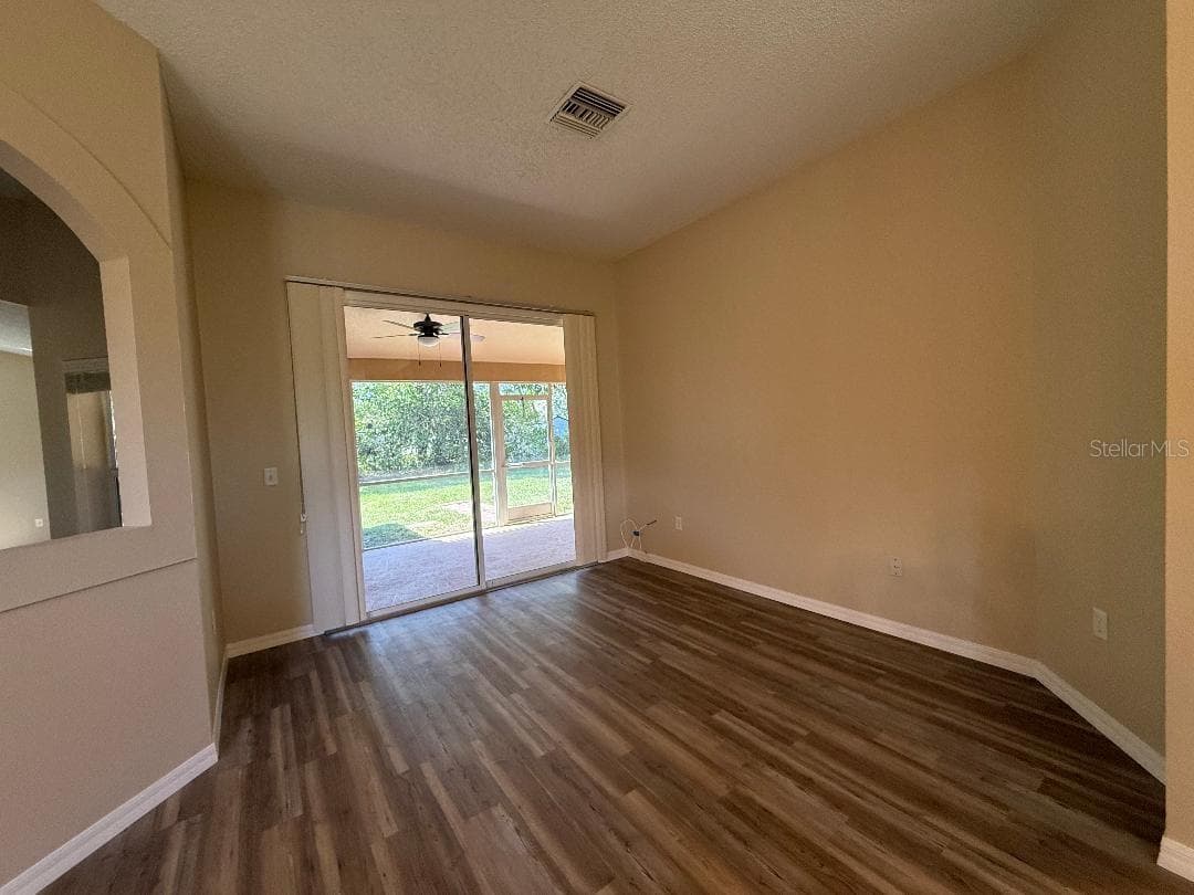 3355 ABELINE ROAD — photo 18 of 59
