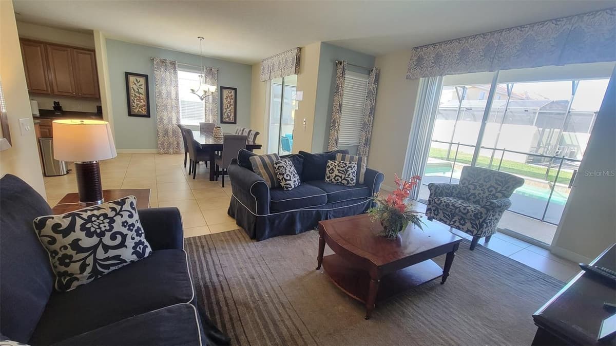 2952 BEACH PALM AVENUE — photo 15 of 47