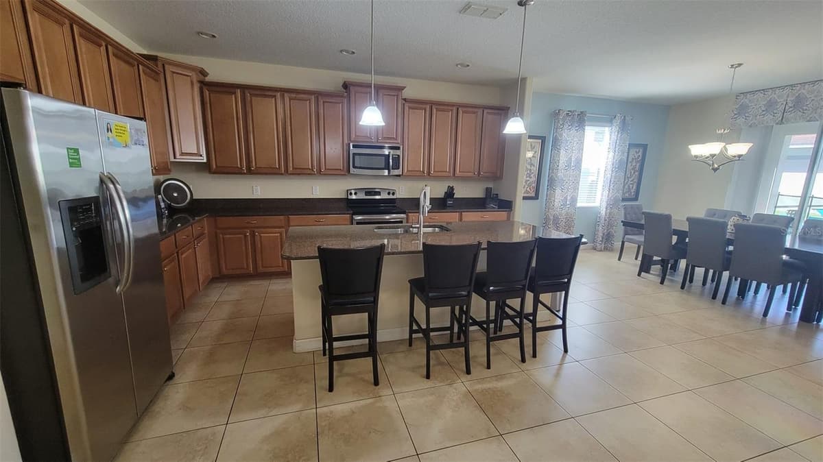 2952 BEACH PALM AVENUE — photo 8 of 47
