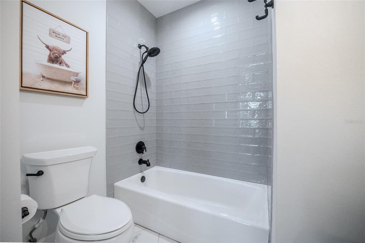 141 WATULA AVENUE — photo 21 of 44