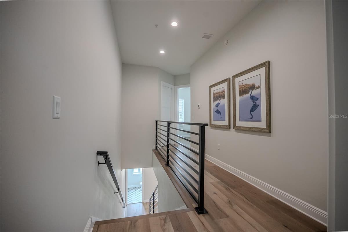 141 WATULA AVENUE — photo 23 of 44