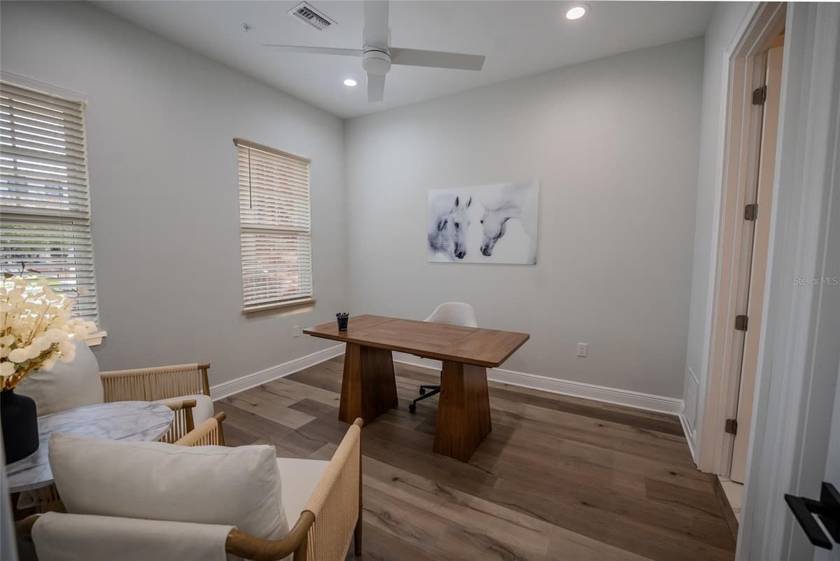 141 WATULA AVENUE — photo 17 of 44