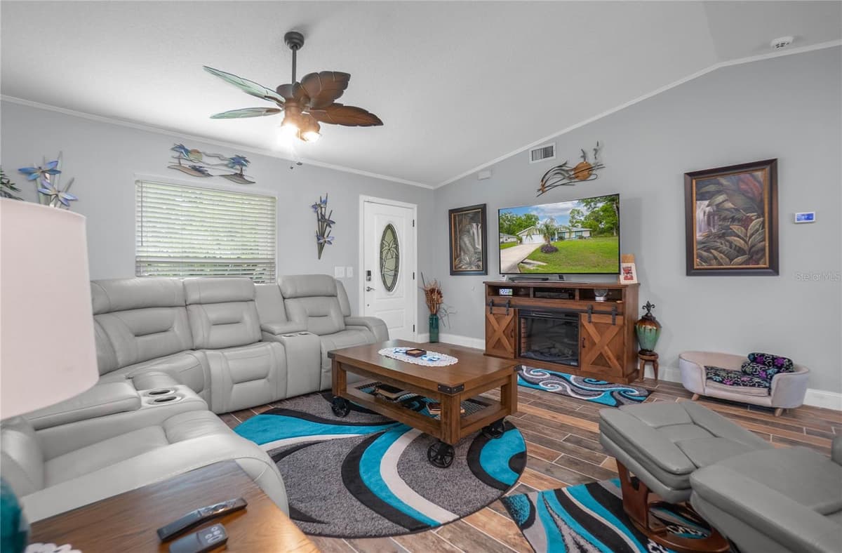 3956 FERNPARK TERRACE — photo 6 of 35