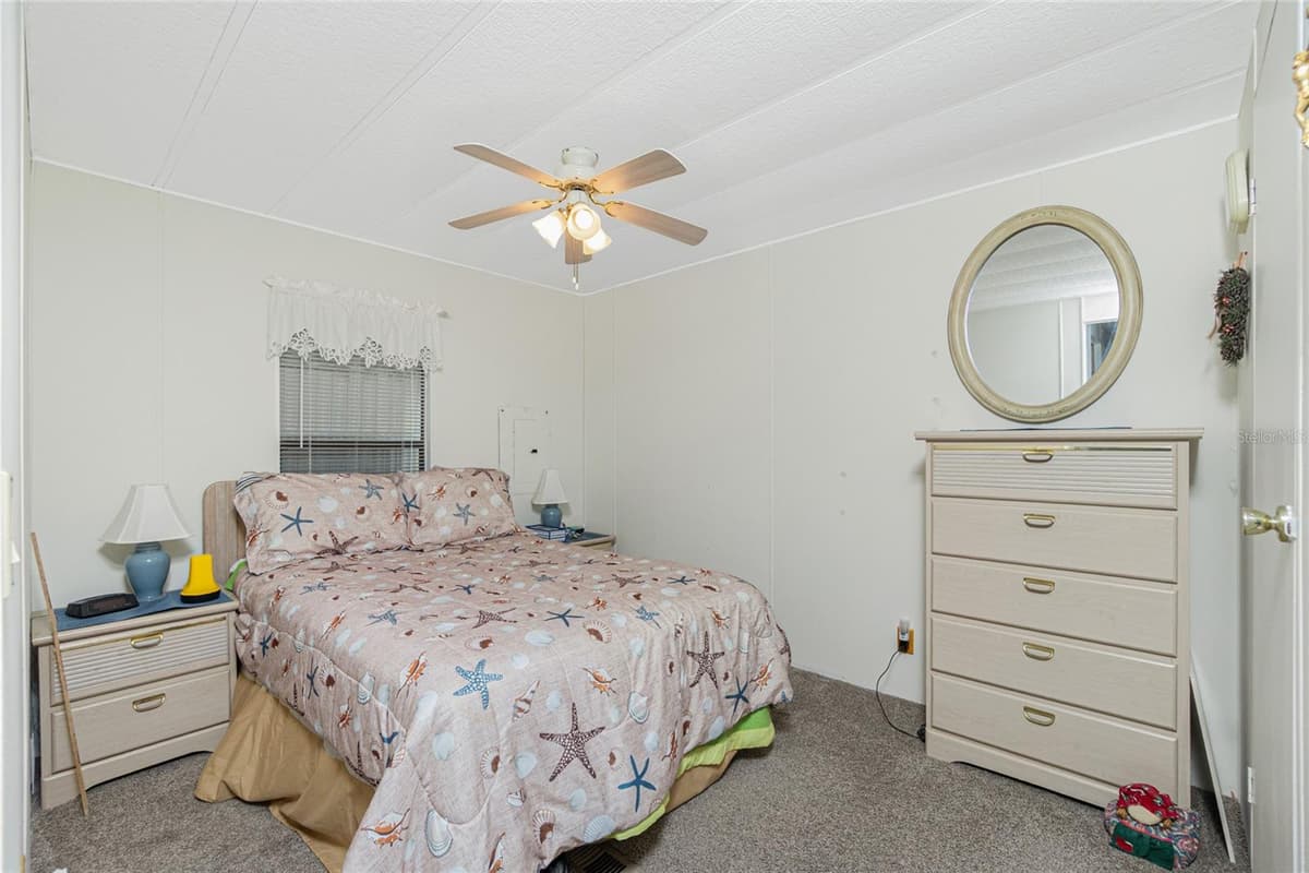 7369 CANDACE LANE — photo 14 of 46