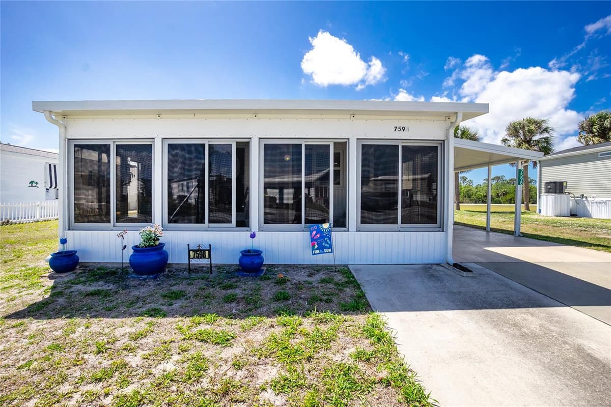 7598 RATAN CIRCLE — photo 1 of 47