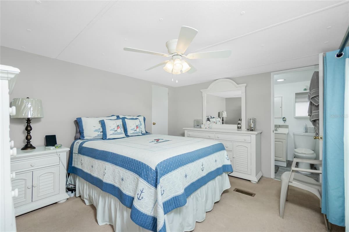 7598 RATAN CIRCLE — photo 12 of 47
