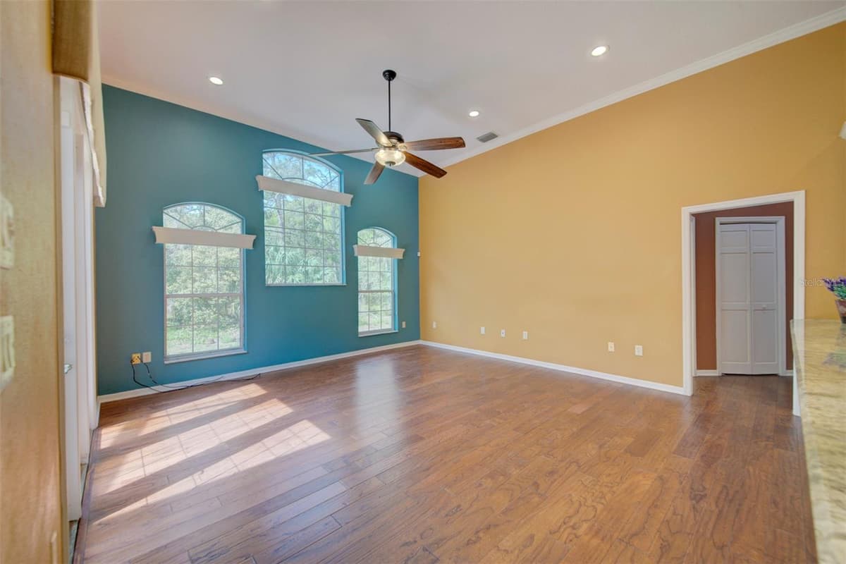 7333 ROYAL OAK DRIVE — photo 34 of 98