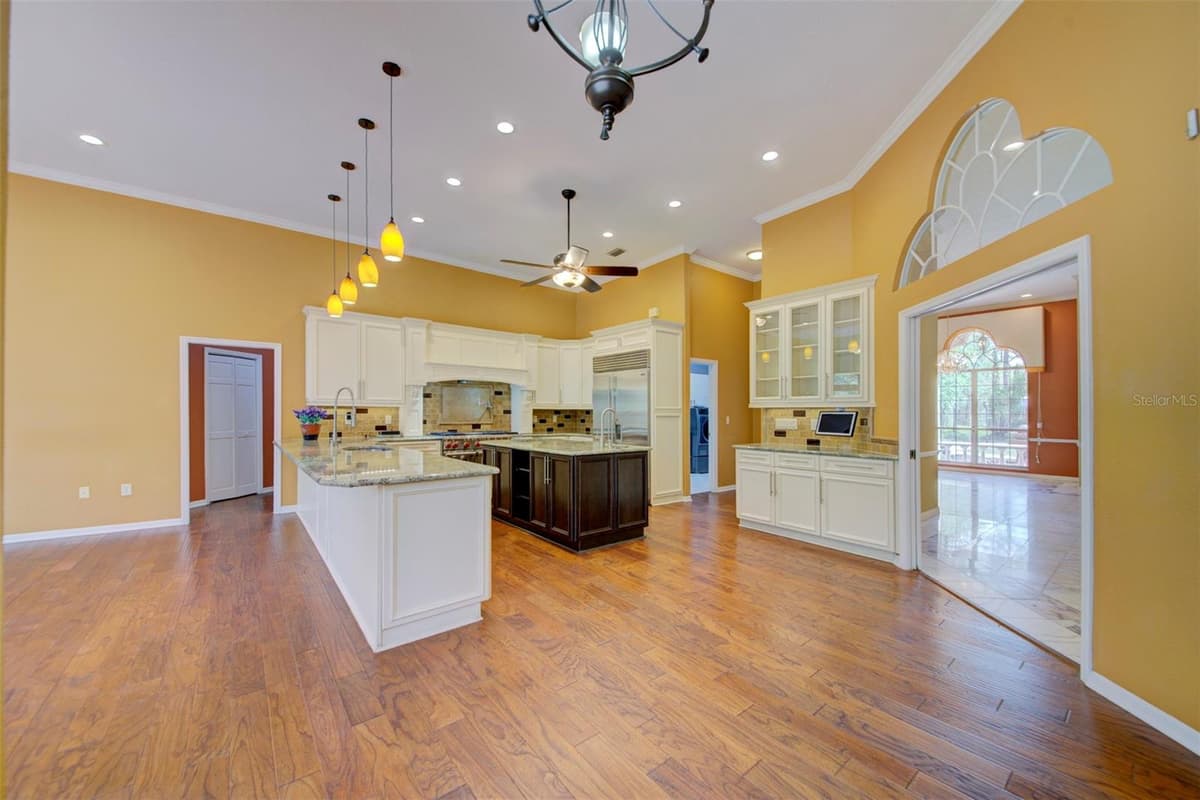 7333 ROYAL OAK DRIVE — photo 26 of 98