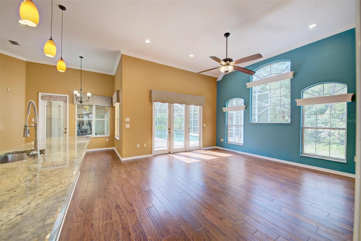 7333 ROYAL OAK DRIVE — photo 3 of 98