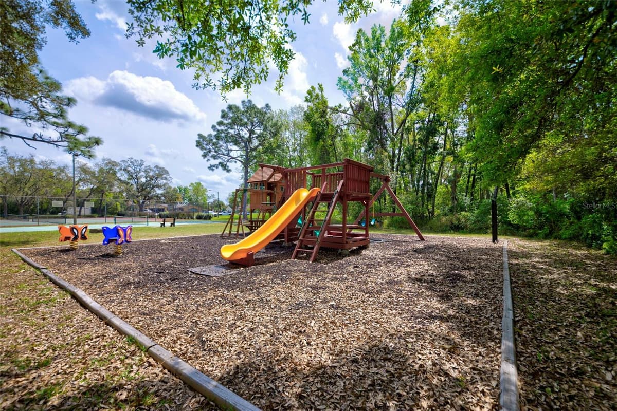 7333 ROYAL OAK DRIVE — photo 86 of 98