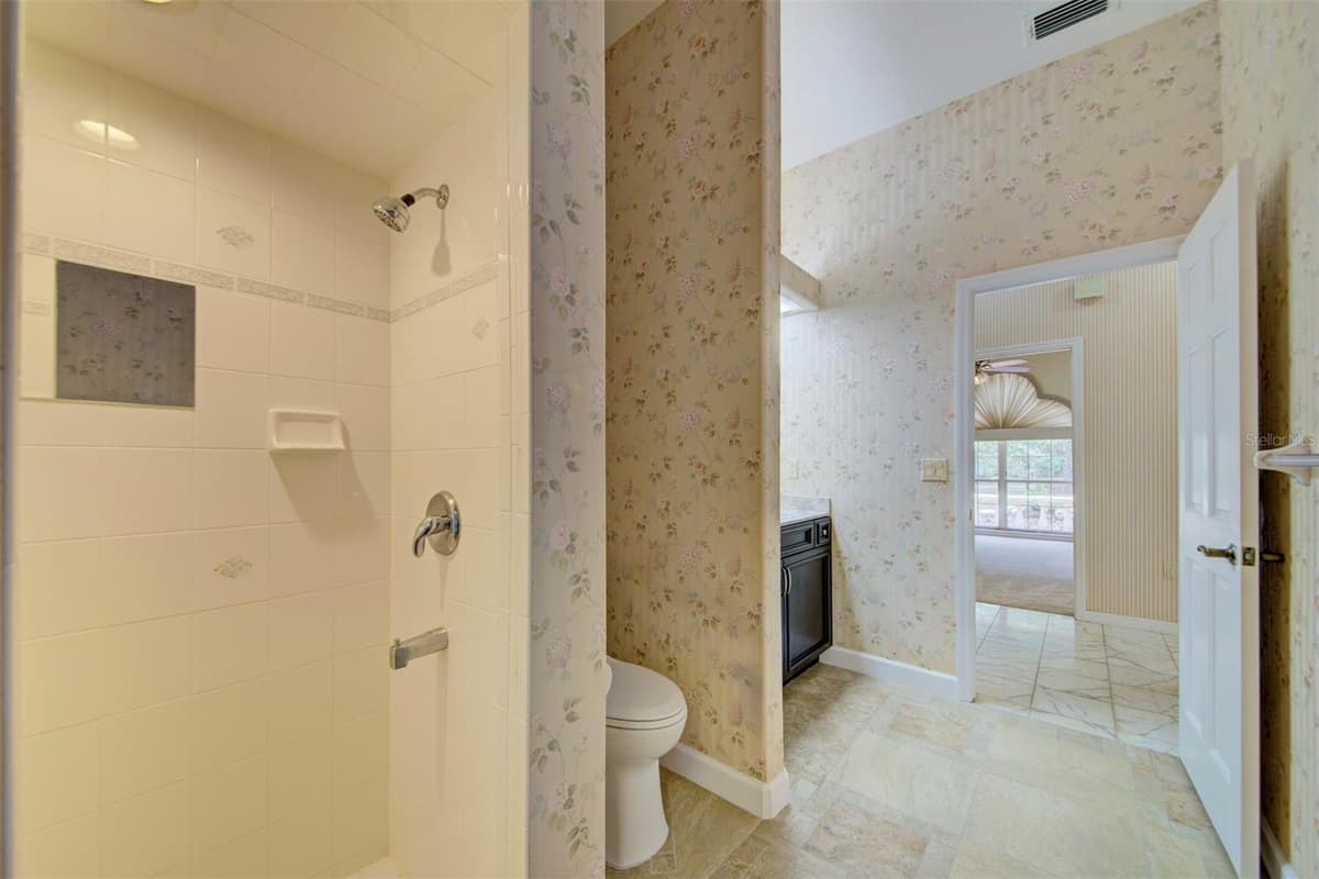 7333 ROYAL OAK DRIVE — photo 48 of 98