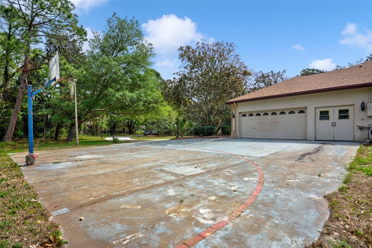 7333 ROYAL OAK DRIVE — photo 21 of 98