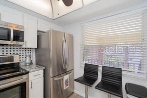 11720 PARK BOULEVARD — photo 6 of 29
