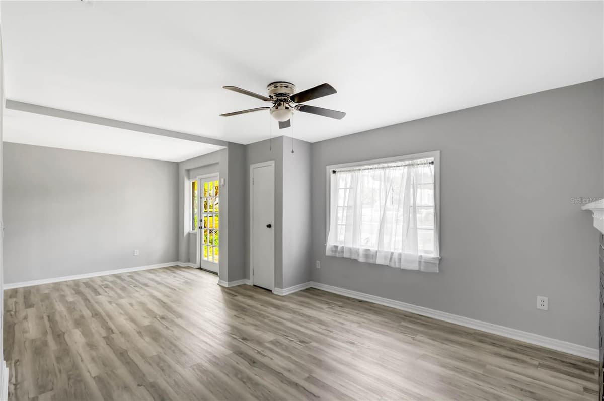 322 FRANKFORT AVENUE — photo 8 of 19